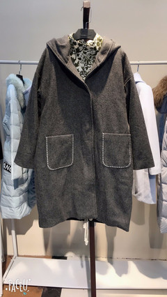 古樹(shù)葉品牌折扣女裝 時(shí)尚高端與實(shí)惠兼具的冬日連衣裙之選